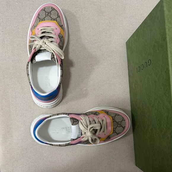 Gucci GG Multicolored Monogram Sneakers - Picture 4 of 6
